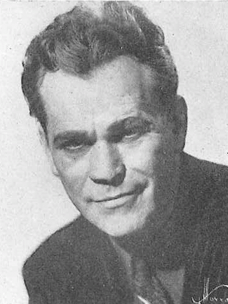 James Barton as published in Theatre World, volume 3: 1946-1947.