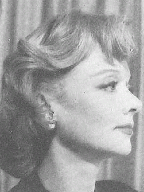 Barbara Baxley as published in Theatre World, volume 19: 1962-1963.