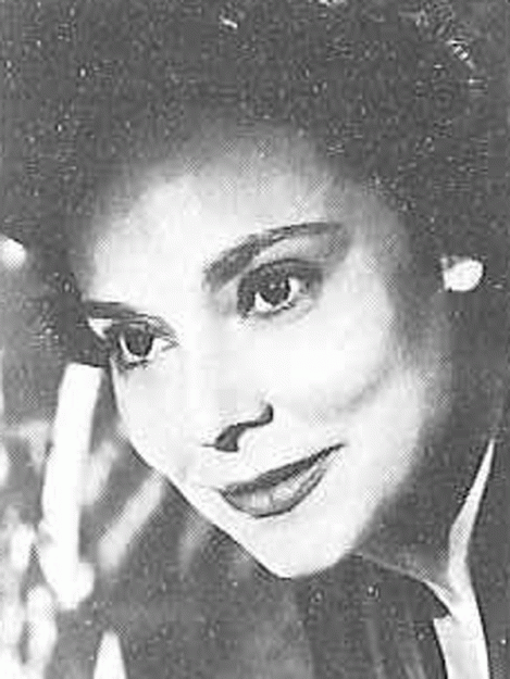 Irene Worth as published in Theatre World, volume 21: 1964-1965.