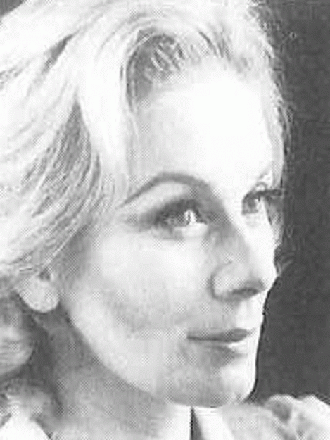 Elizabeth Owens as published in Theatre World, volume 28: 1971-1972.