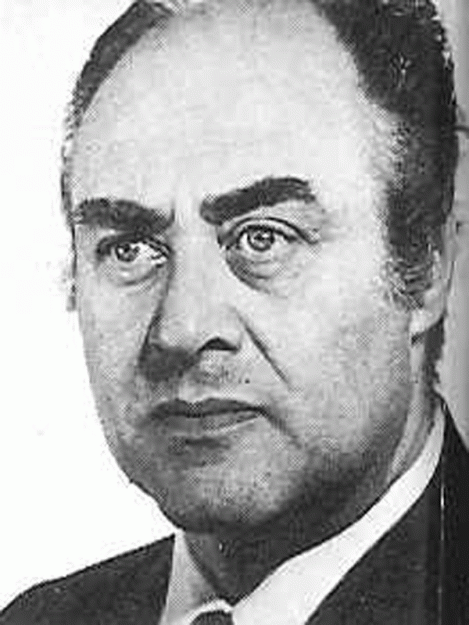 Paul Mann as published in Theatre World, volume 22: 1965-1966.